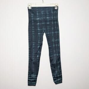 Spanx Look at Me Now Cropped Seamless Leggings M